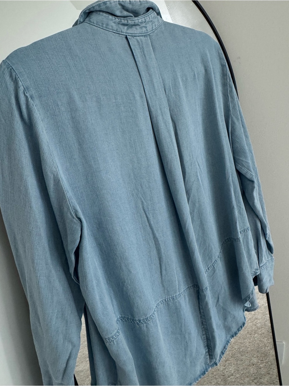 Velvet Heart Light Blue Casual Button-Down Shirt - Picture 5 of 6